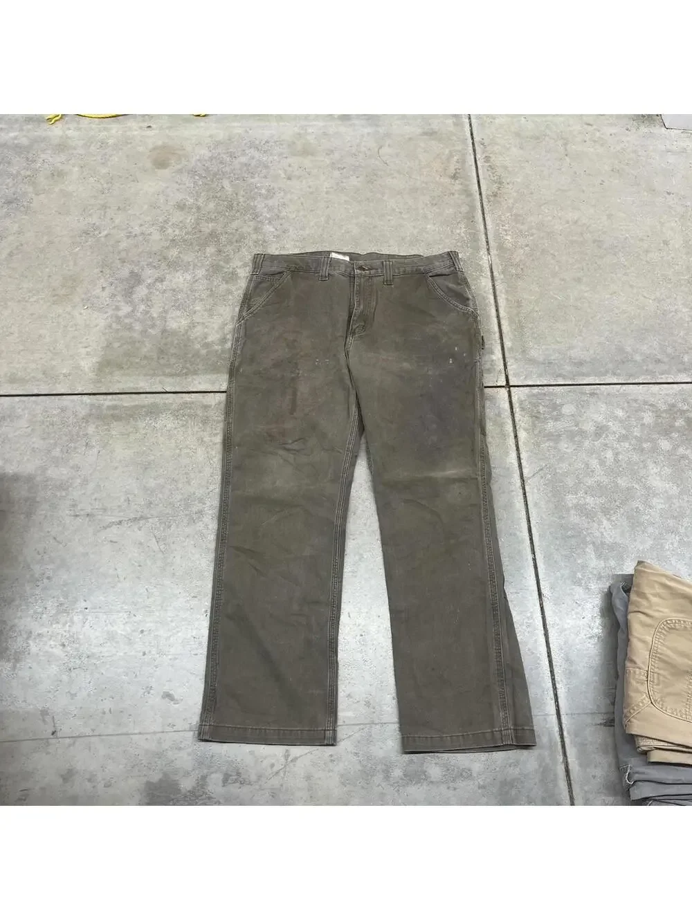 vintage carhartt olive green relaxed baggy fit carpenter cargo pants 38 x 32